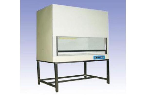 垂直式無菌無塵操作台(數位控制)